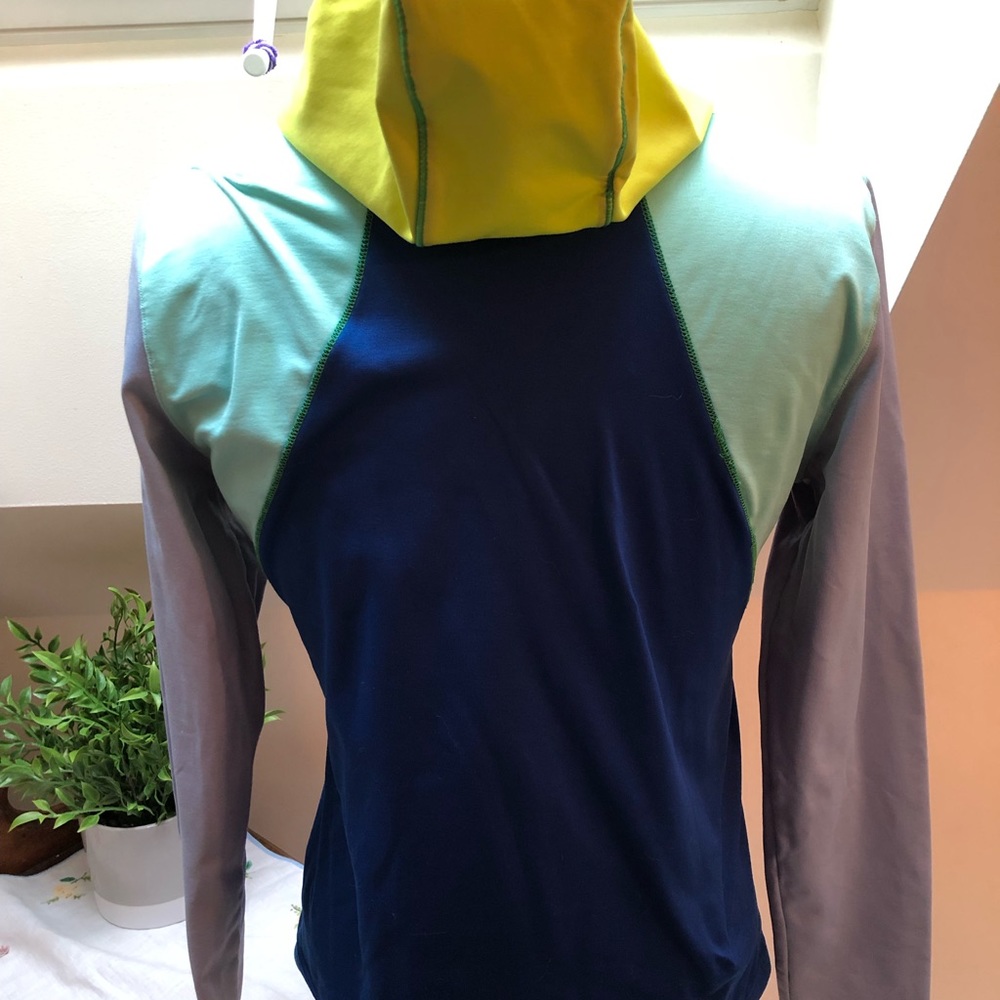 Title Nine Performance Layer (S) - image 2